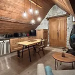 Grange De Trabés N°2 Hébergement de vacances